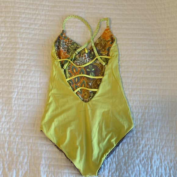 Maaji One Piece Swimsuit - Picture 7 of 7